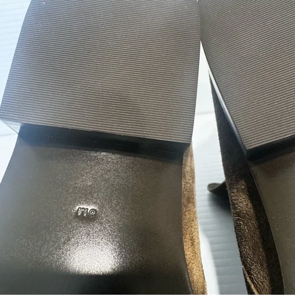 New Tory Burch Brooke Buckle Brown Suede Ankle Boots Size 8 - Picture 13 of 13